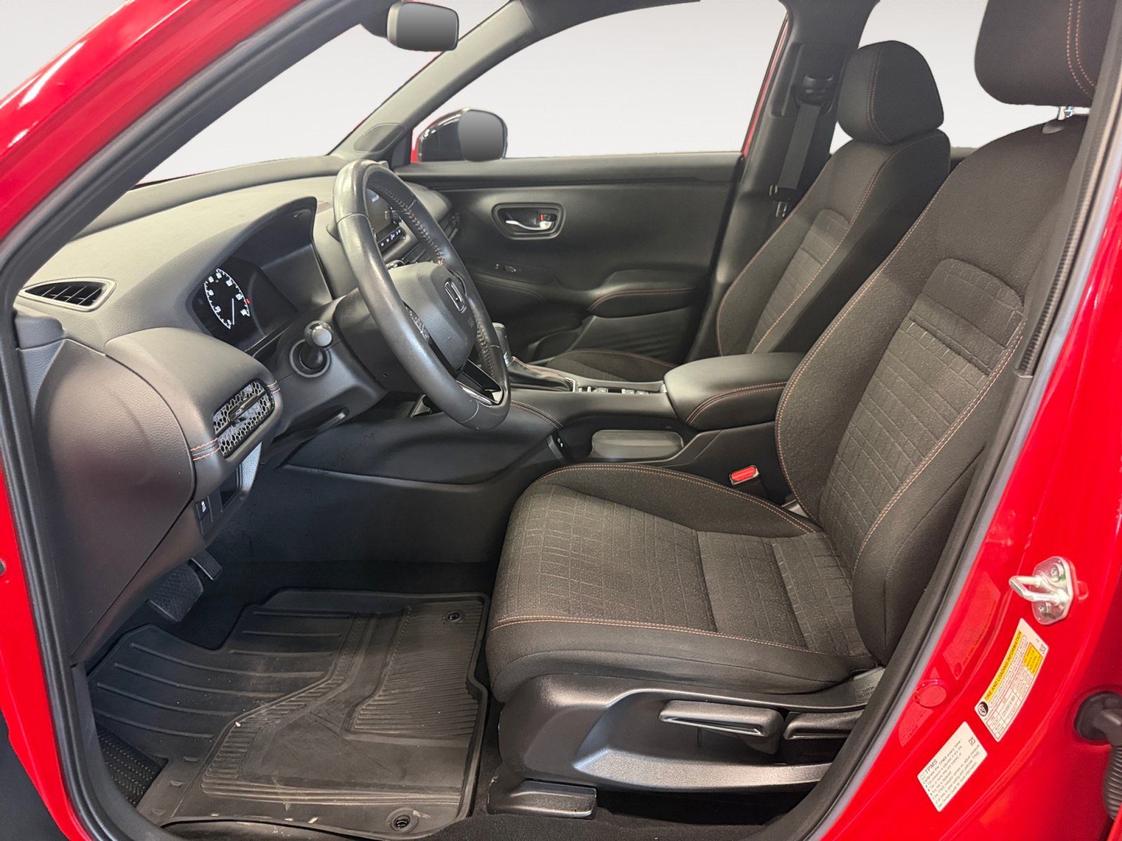 Used 2024 Honda HR-V Sport image 22