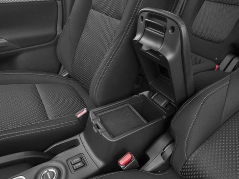 Used 2017 Mitsubishi Outlander SE AWD/4WD image 15