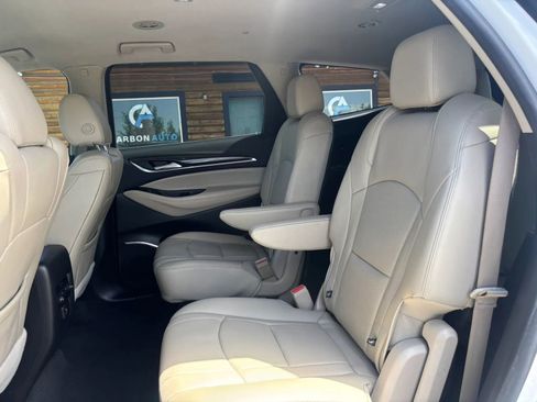 Used 2019 Buick Enclave Essence AWD/4WD image 16