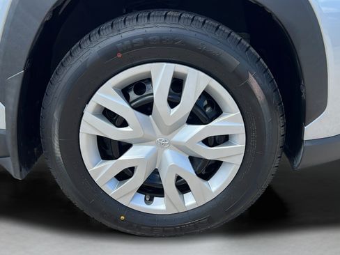 Used 2022 Toyota Corolla Cross L FWD image 23