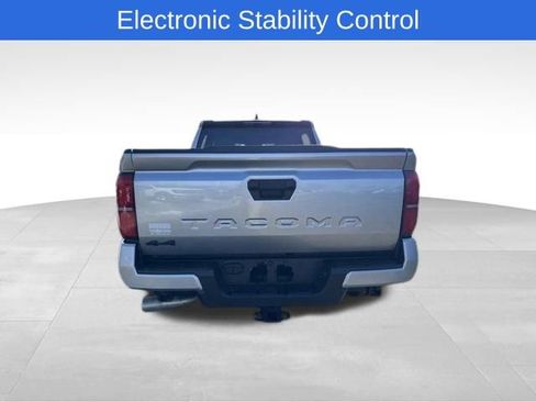 Used 2025 Toyota Tacoma SR5 image 6