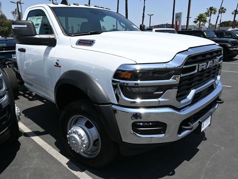 New 2025 RAM 5500 Tradesman RWD image 9