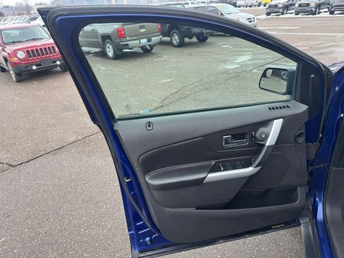 Used 2014 Ford Edge SEL w/ Equipment Group 201A image 15