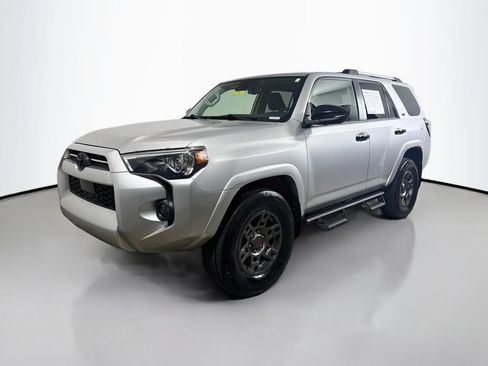 Used 2020 Toyota 4Runner SR5 Premium w/ TRD Performance Package AWD/4WD image 3