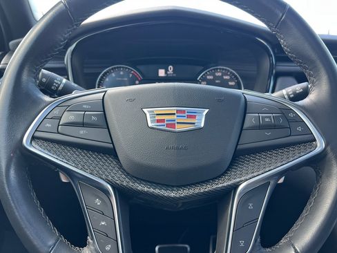 Used 2022 Cadillac XT5 Sportv w/ LPO, ONYX Package image 34