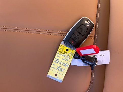 New 2025 Nissan Armada SL w/ Captain's Chari Seat Package image 31