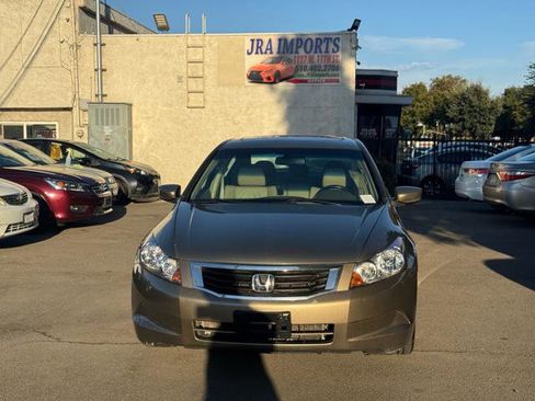 Used 2009 Honda Accord EX-L image 2