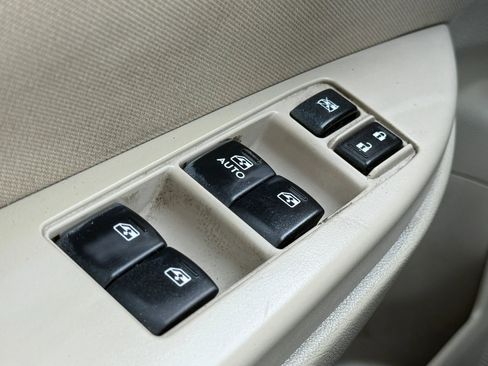 Used 2013 Subaru Outback 2.5i Premium image 24