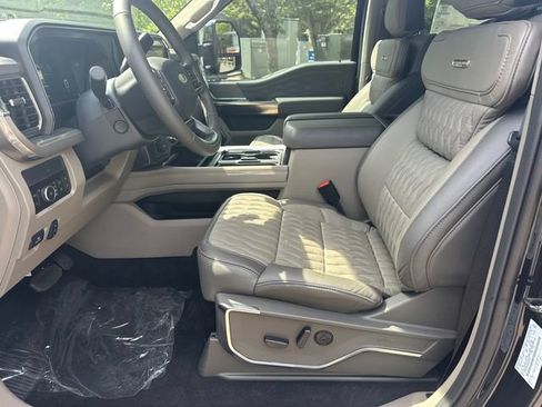 New 2026 Ford F350 Platinum w/ Platinum Plus Package AWD/4WD image 9