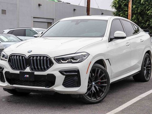 Used 2022 BMW X6 xDrive40i w/ M Sport Package AWD/4WD image 1