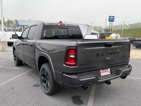 New 2026 RAM 1500 Big Horn AWD/4WD image 5