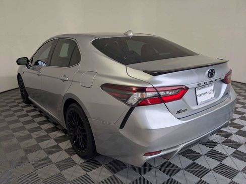 Used 2024 Toyota Camry SE FWD image 8