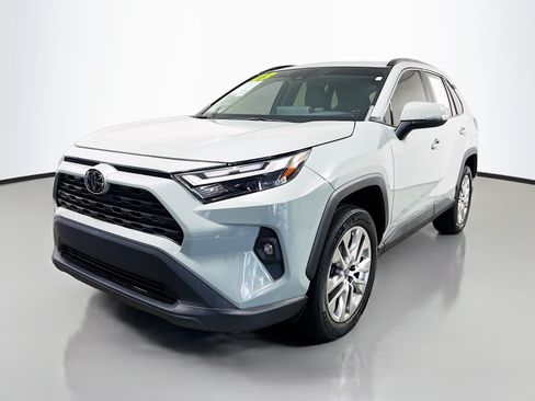 Used 2023 Toyota RAV4 XLE Premium FWD image 10