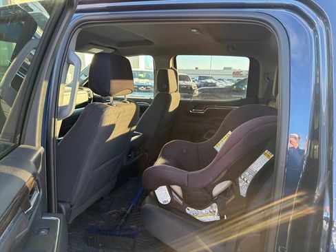 Used 2023 Chevrolet Silverado 1500 LT Trail Boss w/ Protection Package image 9