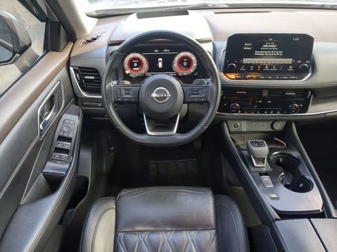 Used 2022 Nissan Rogue Platinum w/ Head-Up Display Package image 19