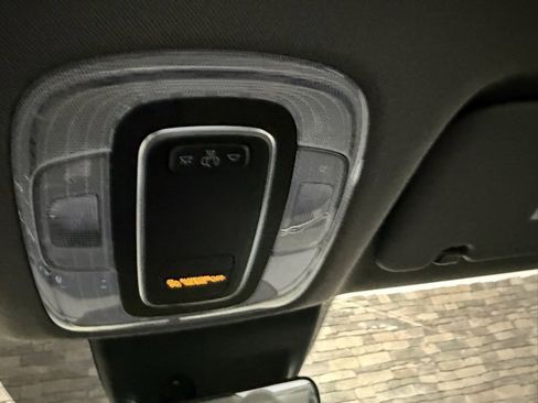 Used 2024 Hyundai Elantra SE image 27