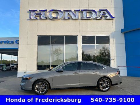 Used 2023 Honda Accord EX-L image 1