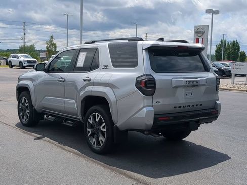 Used 2025 Toyota 4Runner TRD Sport Premium AWD/4WD image 5