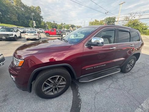 Used 2022 Jeep Grand Cherokee Limited w/ Trailer Tow Group IV AWD/4WD image 2
