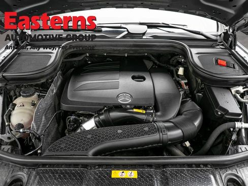 Used 2023 Mercedes-Benz GLE 350 4MATIC w/ AMG Line Exterior image 7