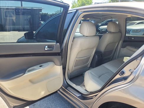 Used 2011 INFINITI G37 x Sedan w/ Premium Pkg image 13