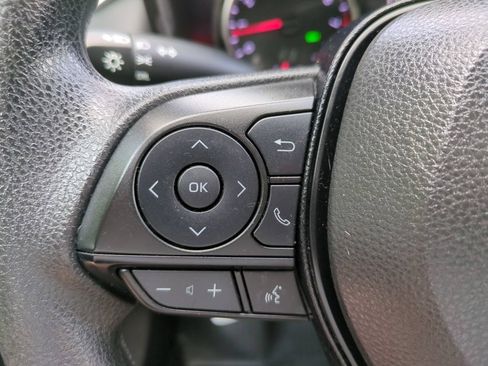 Used 2019 Toyota RAV4 LE w/ All Weather Liner Package AWD/4WD image 23