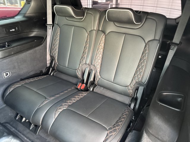 Used 2023 Jeep Grand Cherokee L Summit AWD/4WD image 15
