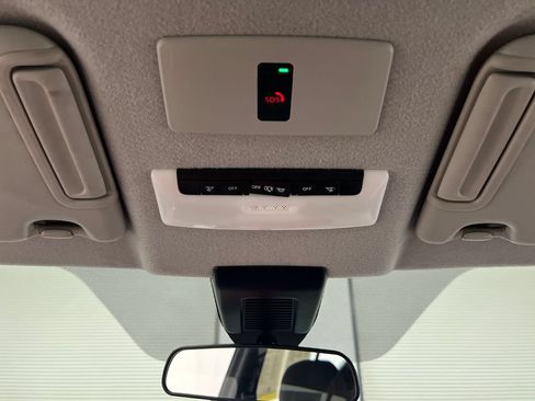 Used 2024 Nissan Kicks SR FWD image 62