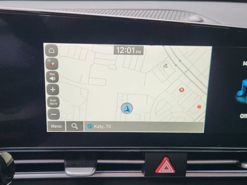 Used 2024 Hyundai Elantra SEL FWD image 14
