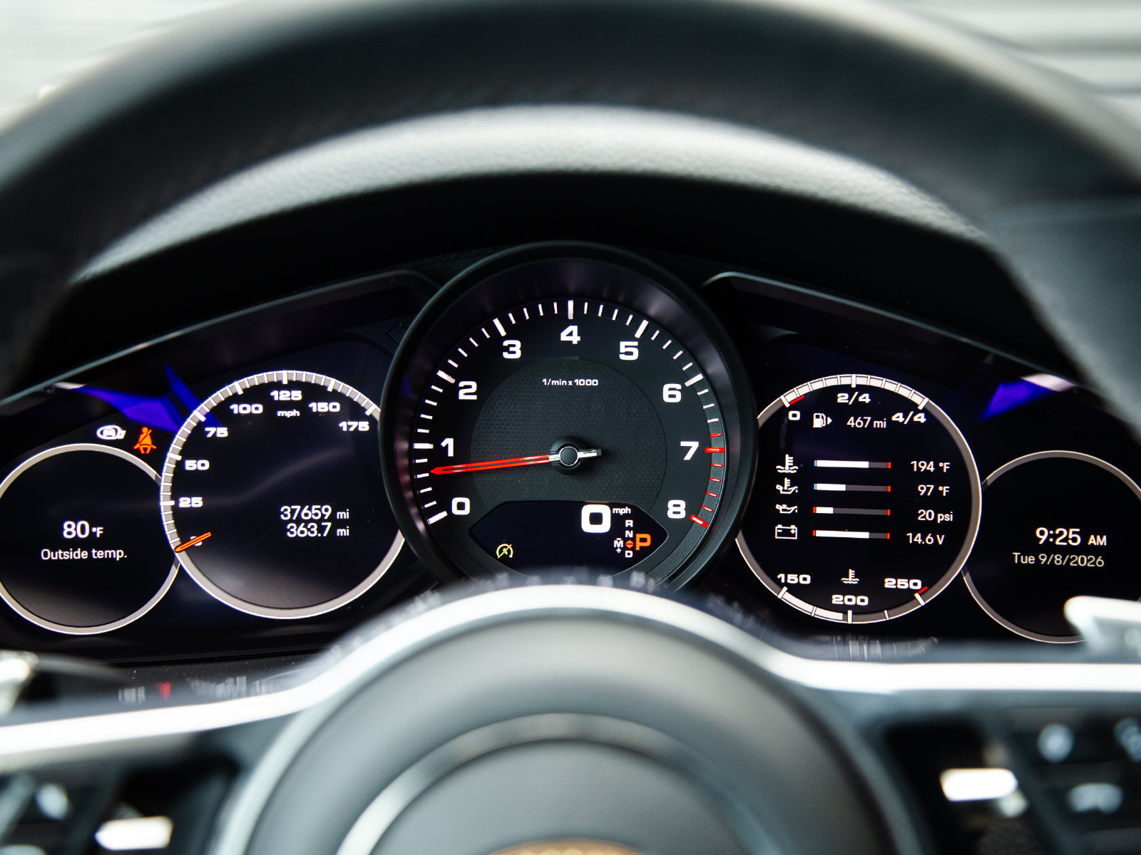 Certified 2023 Porsche Cayenne Platinum Edition AWD/4WD image 17