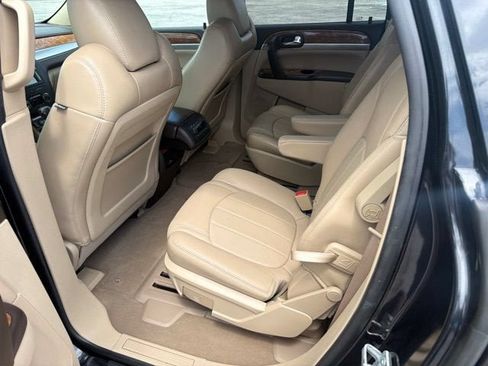 Used 2012 Buick Enclave Leather FWD image 7