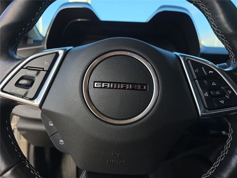 Used 2022 Chevrolet Camaro LT image 18