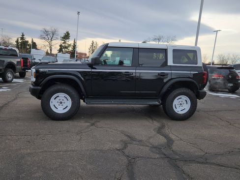 New 2025 Ford Bronco Heritage Edition image 5