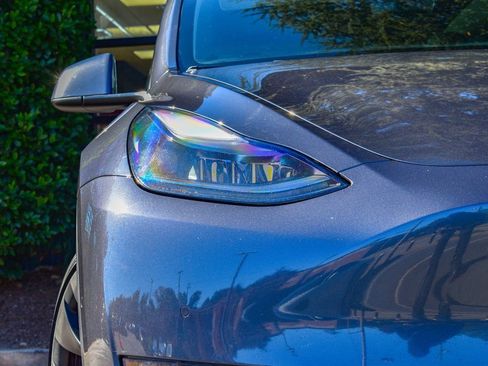 Used 2022 Tesla Model Y Performance image 5