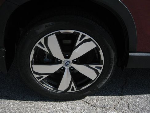 Used 2021 Subaru Forester Touring w/ Popular Package #2 AWD/4WD image 9