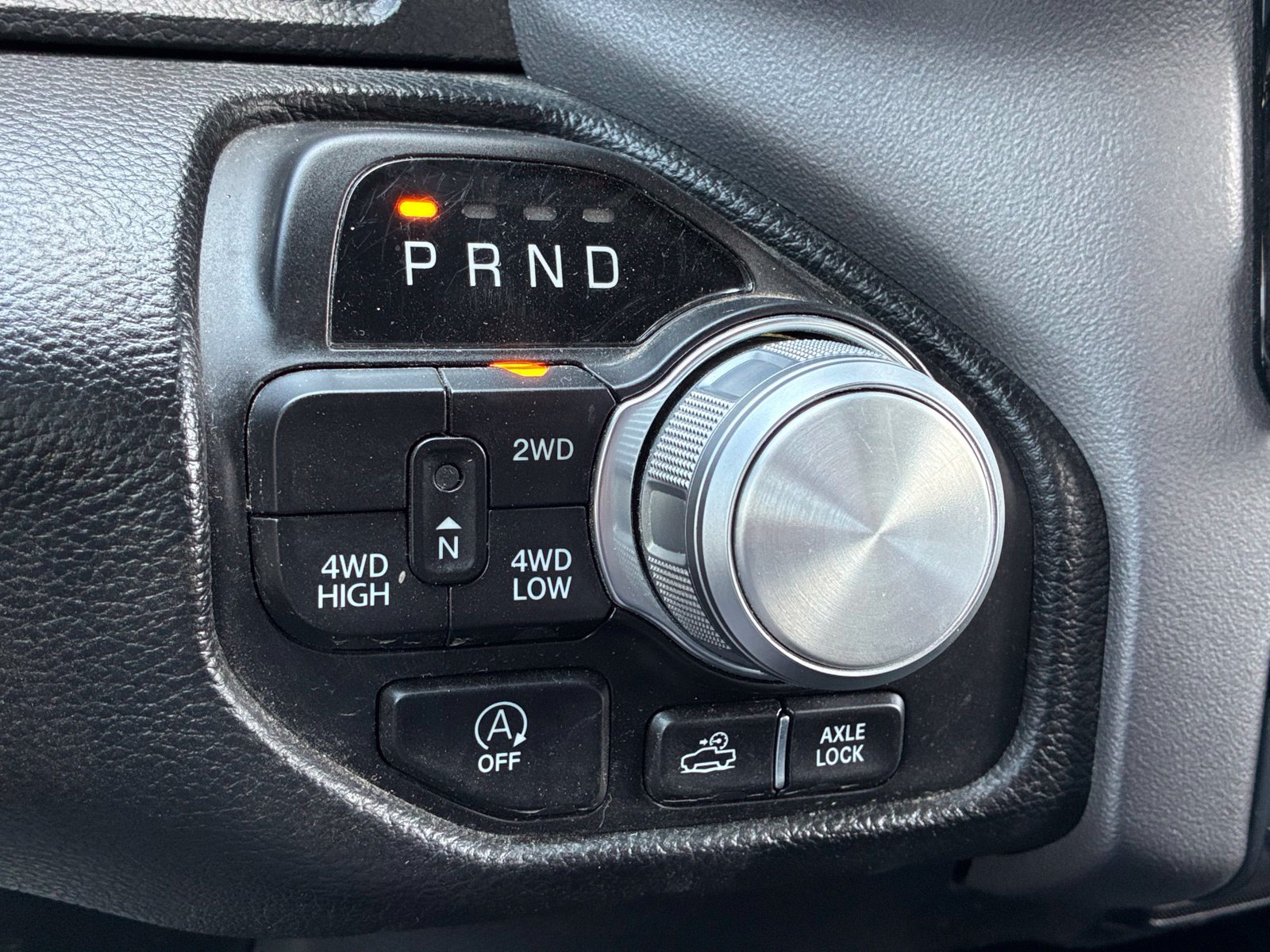 Used 2023 RAM 1500 Laramie w/ Off Road Group AWD/4WD image 19