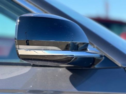 Used 2022 Jeep Grand Cherokee Overland image 7