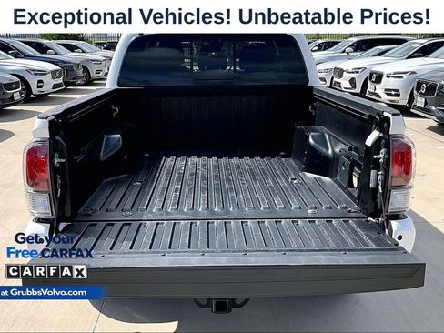 Used 2023 Toyota Tacoma TRD Sport w/ Technology Package RWD image 34