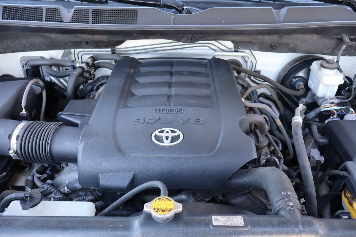 Used 2013 Toyota Sequoia Platinum AWD/4WD image 42