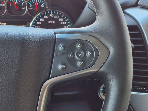 Used 2015 Chevrolet Tahoe LTZ AWD/4WD image 15