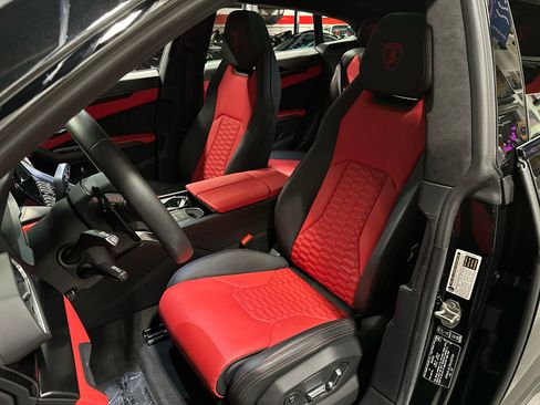 Used 2022 Lamborghini Urus image 15