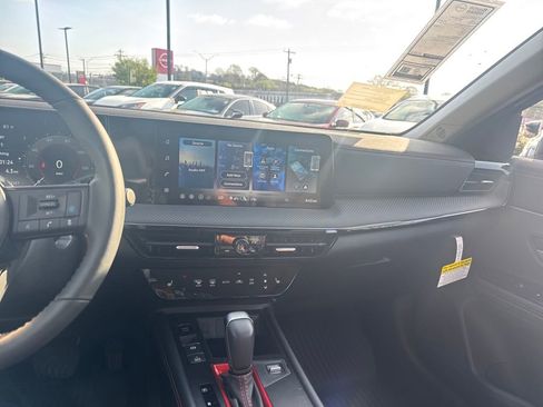 New 2026 Nissan Kicks SR w/ SR Premium Package image 16