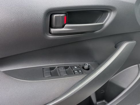 Used 2023 Toyota Corolla LE w/ LE Convenience Package FWD image 14