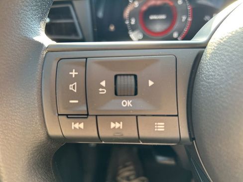 New 2026 Nissan Kicks SV w/ Charging Package FWD image 24