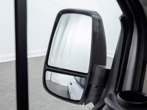 Used 2022 Ford Transit 250 Medium Roof AWD image 22