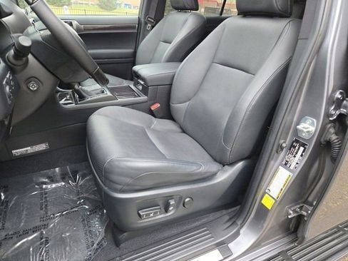 Used 2023 Lexus GX 460 Luxury image 8