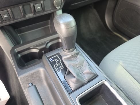Used 2021 Toyota Tacoma SR w/ SR Convenience Package RWD image 29