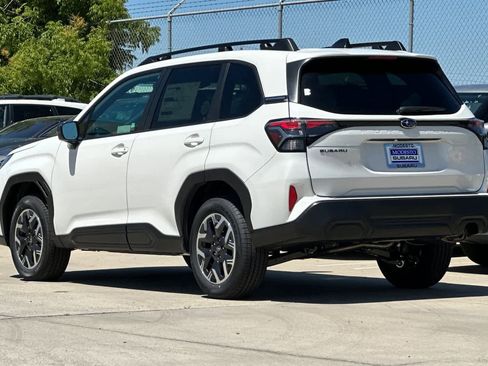 New 2026 Subaru Forester Premium AWD/4WD image 5