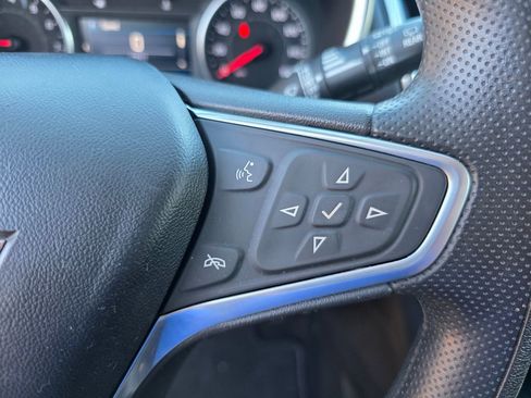 Used 2022 Chevrolet Equinox LT image 23