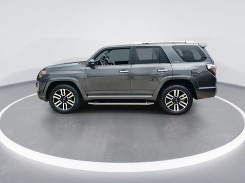 Used 2018 Toyota 4Runner Limited AWD/4WD image 5